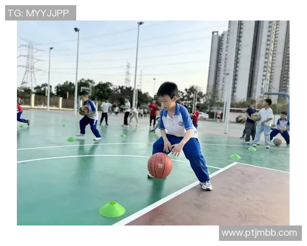 篮球心理素质评比出炉成都篮球队荣获第三名引发关注